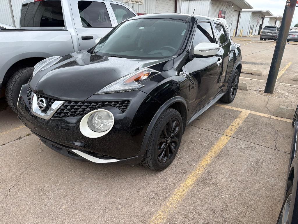 2017 Nissan Juke SV FWD CVT's photo