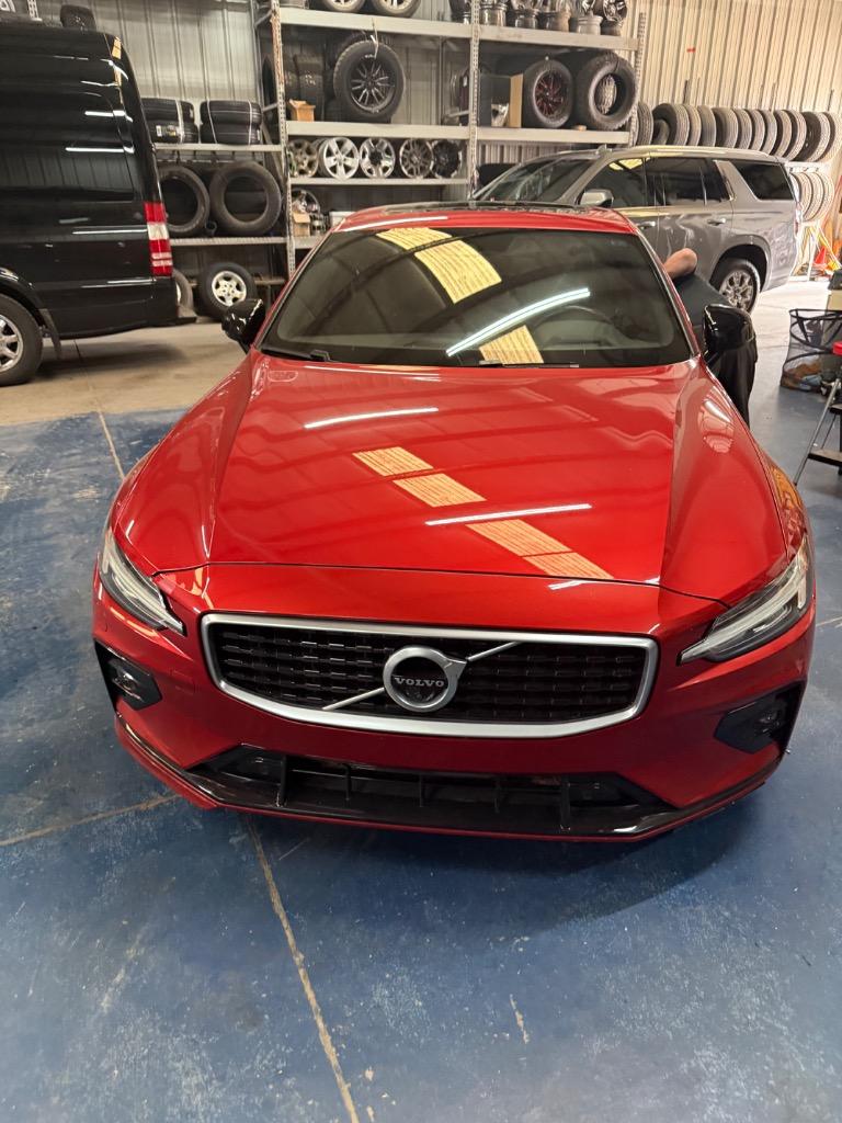 2019 Volvo S60 R-Design