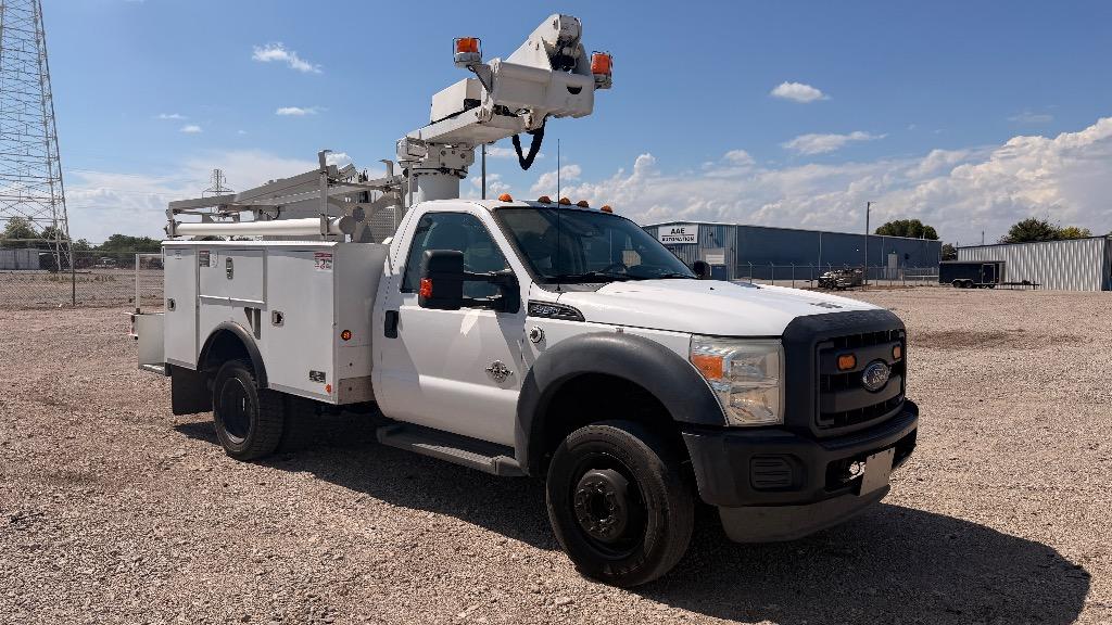 2014 Ford F-450 XLT Regular Cab 165-In DRW's photo